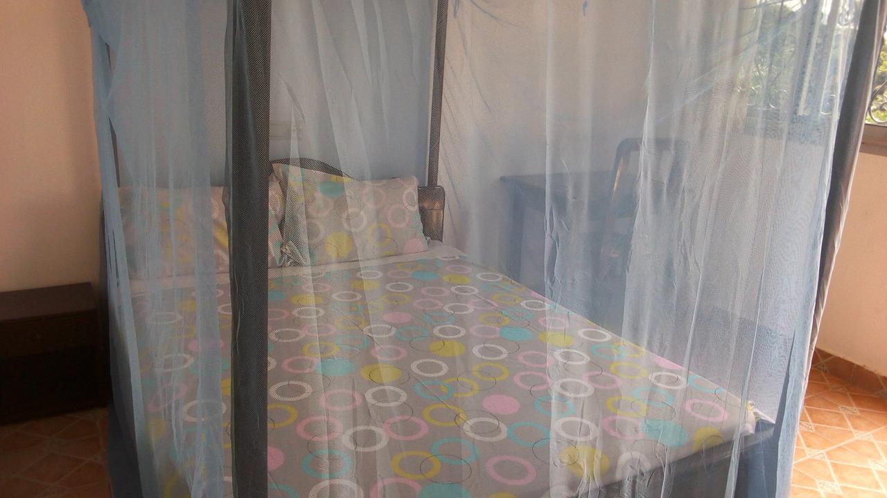 Hotel Lobe Kribi Buitenkant foto